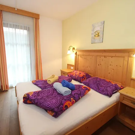 Pleasant In L Ngenfeld With Sauna * Huben (Imst)
