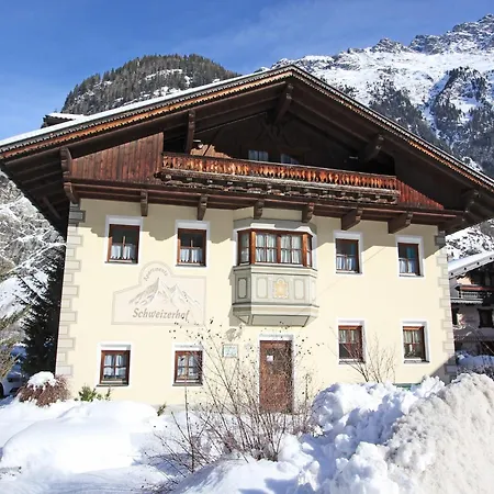Pleasant In L Ngenfeld With Sauna Huben (Imst)