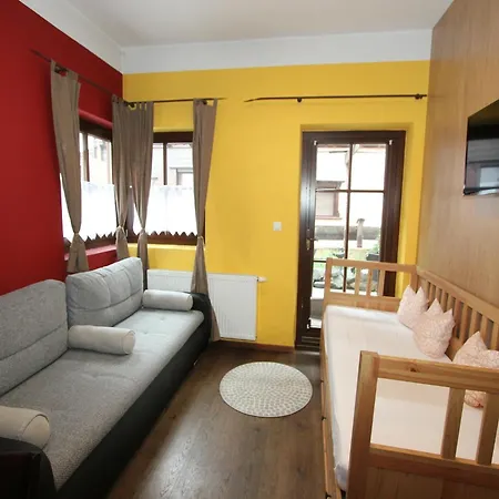 Pleasant In Laengenfeld With Sauna Apartament Huben (Imst)